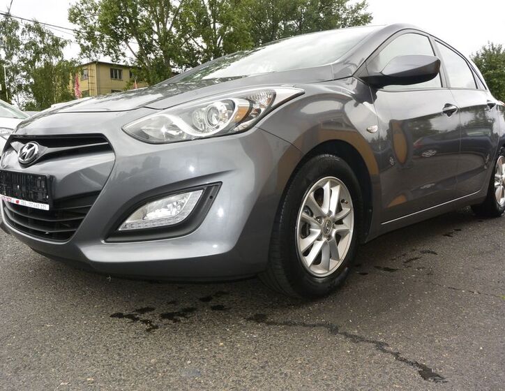 Hyundai i30 50