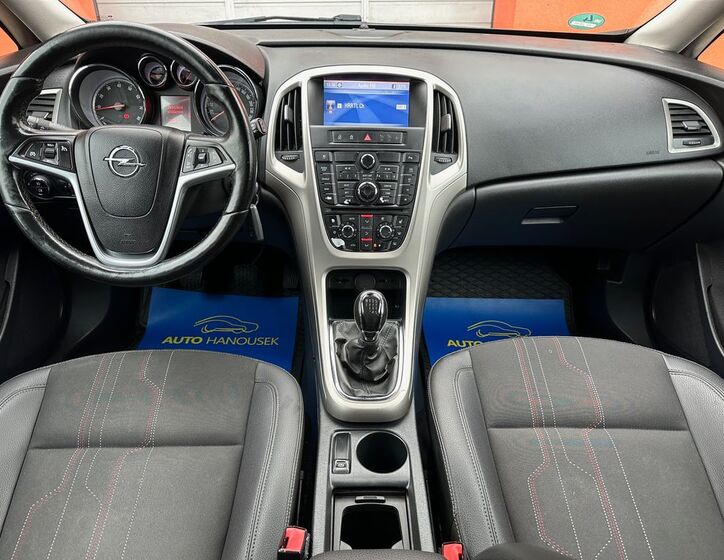 Opel Astra 10