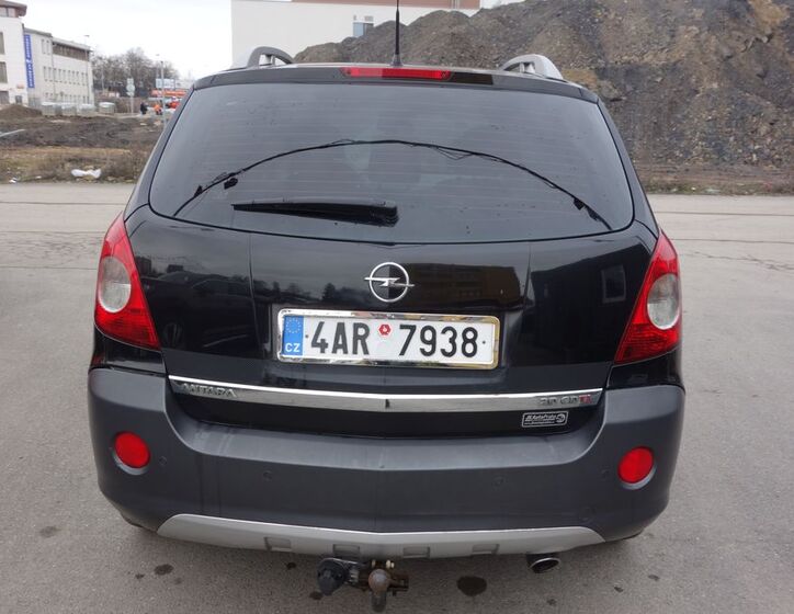 Opel Antara 8