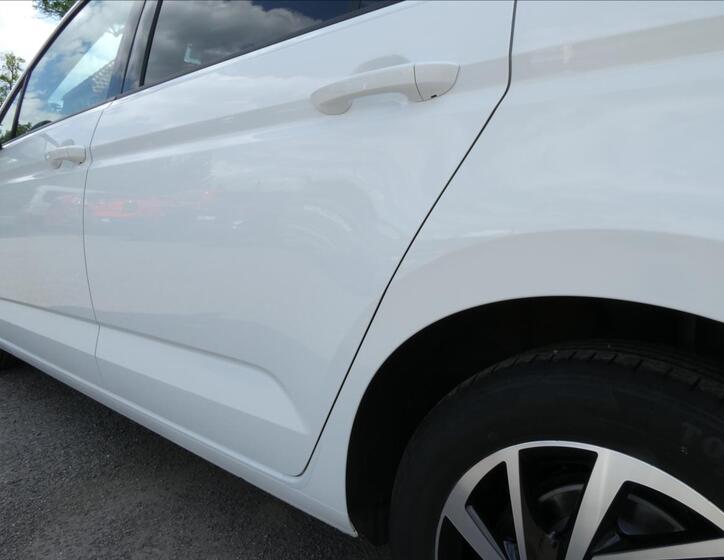 Volkswagen Touran 15