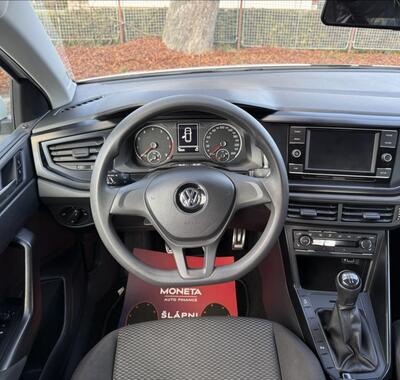 Volkswagen Polo 16