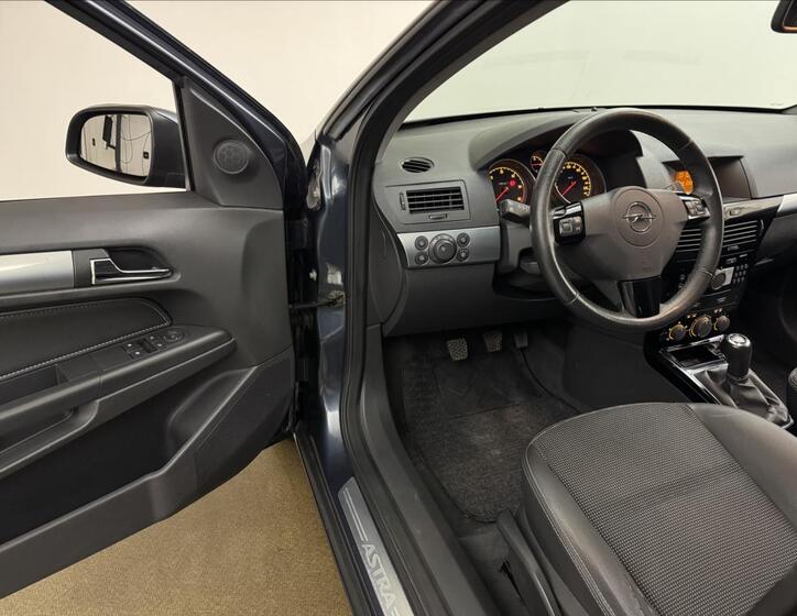 Opel Astra 21