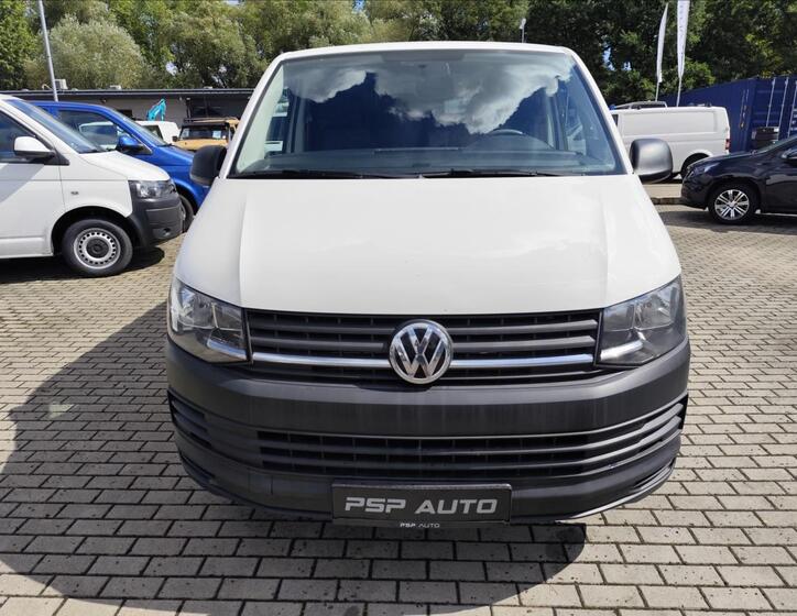 Volkswagen Transporter 9