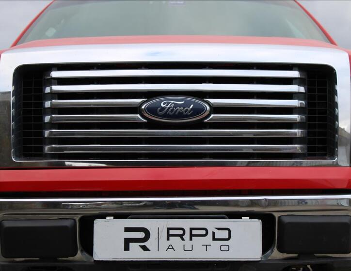 Ford F-150 32