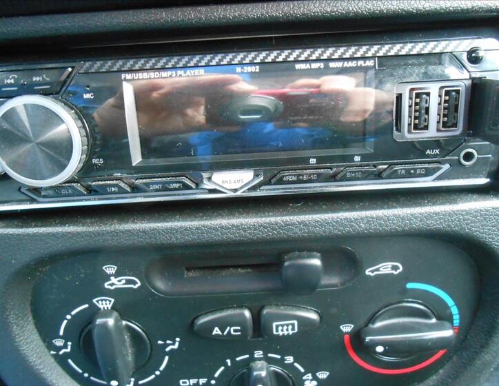 Peugeot 206 24