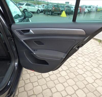 Volkswagen Golf 40