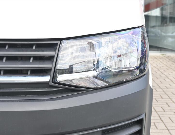 Volkswagen Transporter 25
