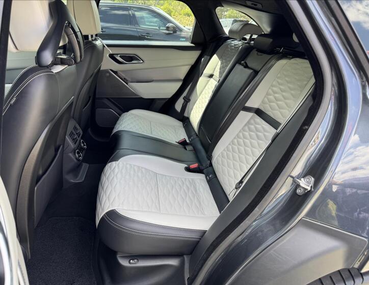 Land Rover Range Rover Velar 10