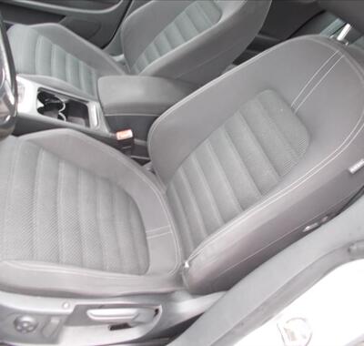 Volkswagen Passat CC 18