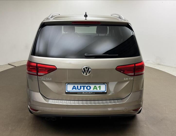 Volkswagen Touran 5