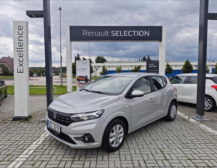 Dacia Sandero 1
