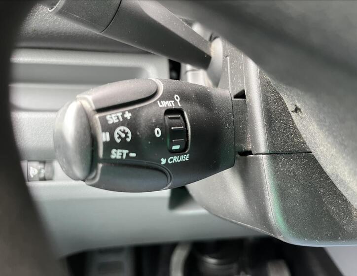 Peugeot Expert 21