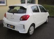 Mitsubishi Space 3