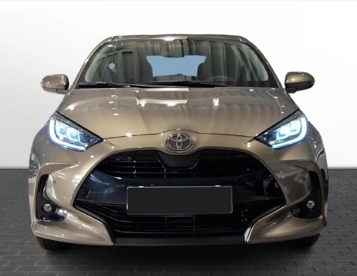 Toyota Yaris 2