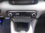 Toyota Yaris 20