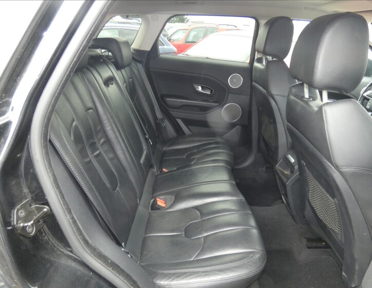 Land Rover Range Rover 11