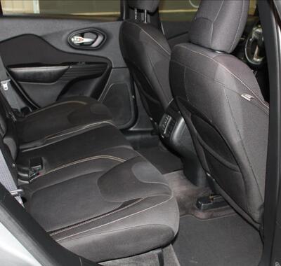 Jeep Cherokee 20