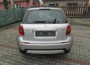 Suzuki SX4 7
