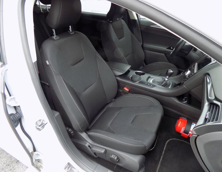 Ford Mondeo 17