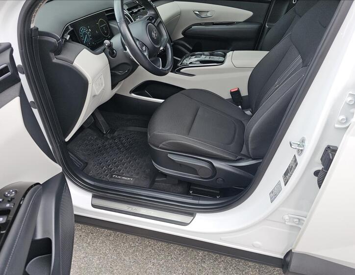 Hyundai Tucson 11