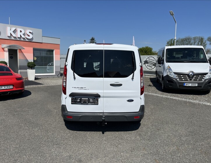 Ford Tourneo Connect 6