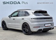 Porsche Cayenne 13