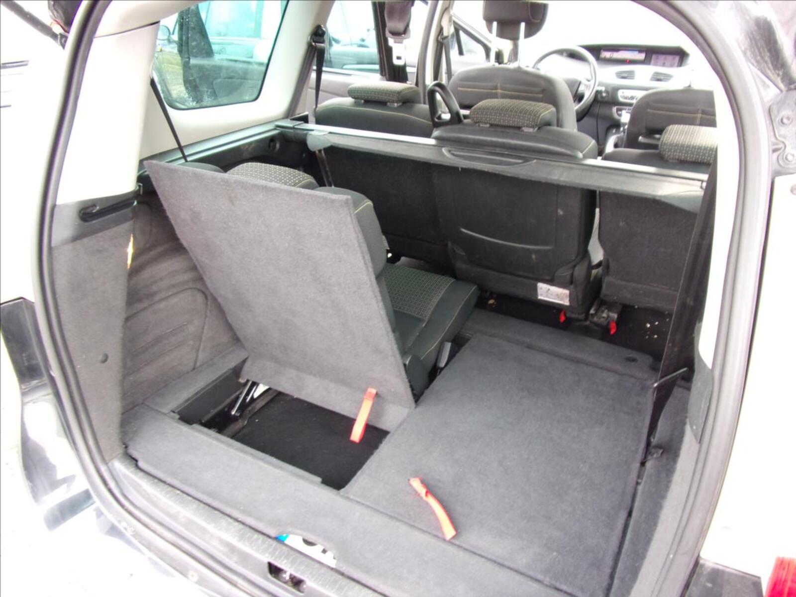 Renault Grand Scénic 15
