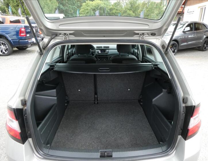 Škoda Fabia 12