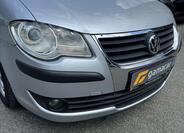 Volkswagen Touran 17