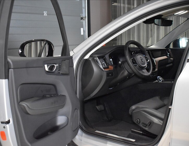 Volvo XC60 12