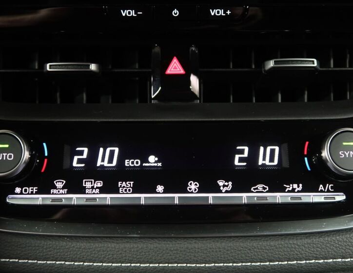 Toyota Corolla 18