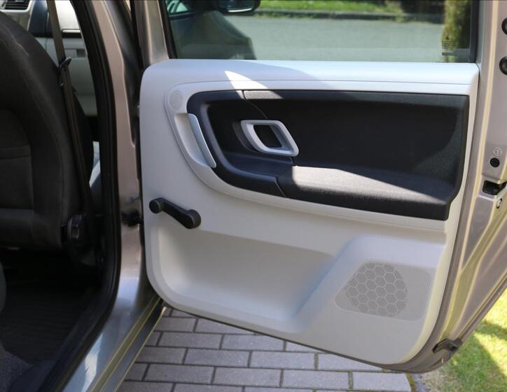 Škoda Roomster 33