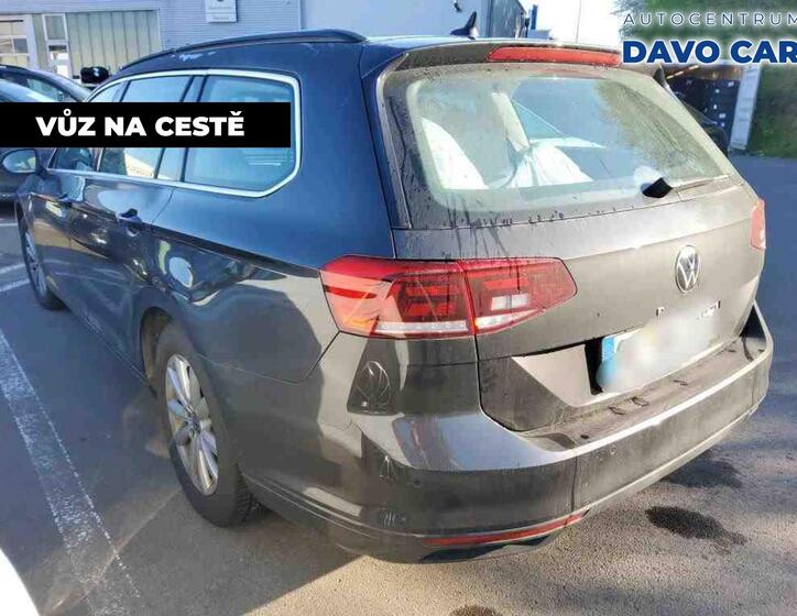 Volkswagen Passat 2