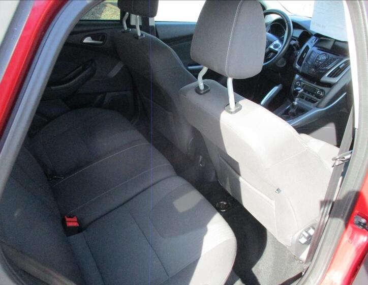 Ford Focus 11
