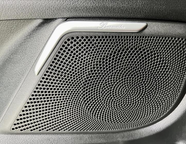 Mercedes-Benz Třídy V 28
