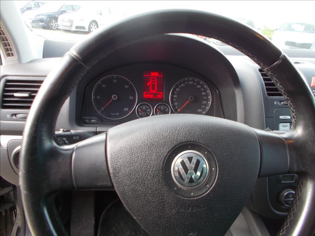 Volkswagen Golf 20