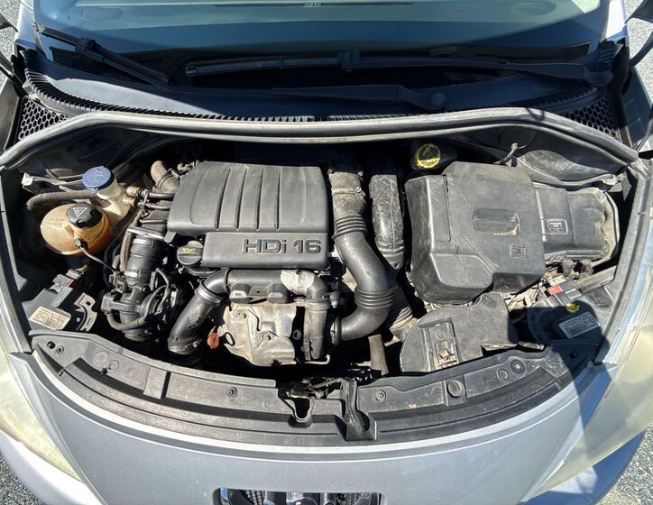 Peugeot 207 26