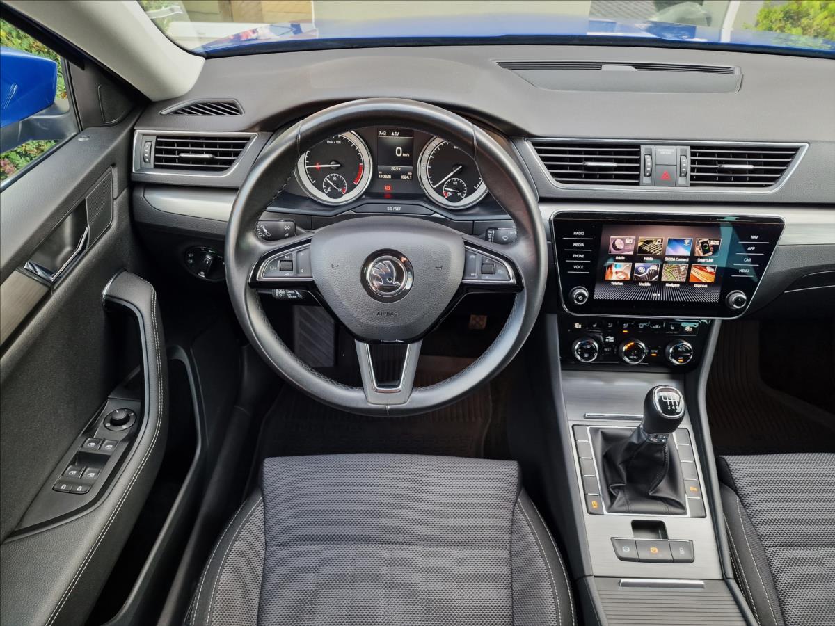 Škoda Superb