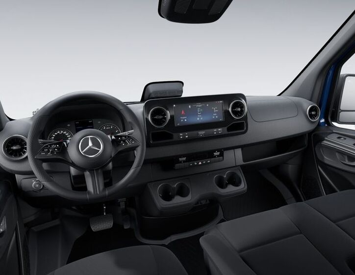 Mercedes-Benz Sprinter 4