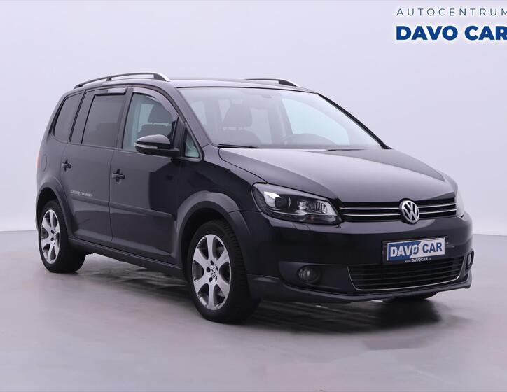 Volkswagen Touran 1