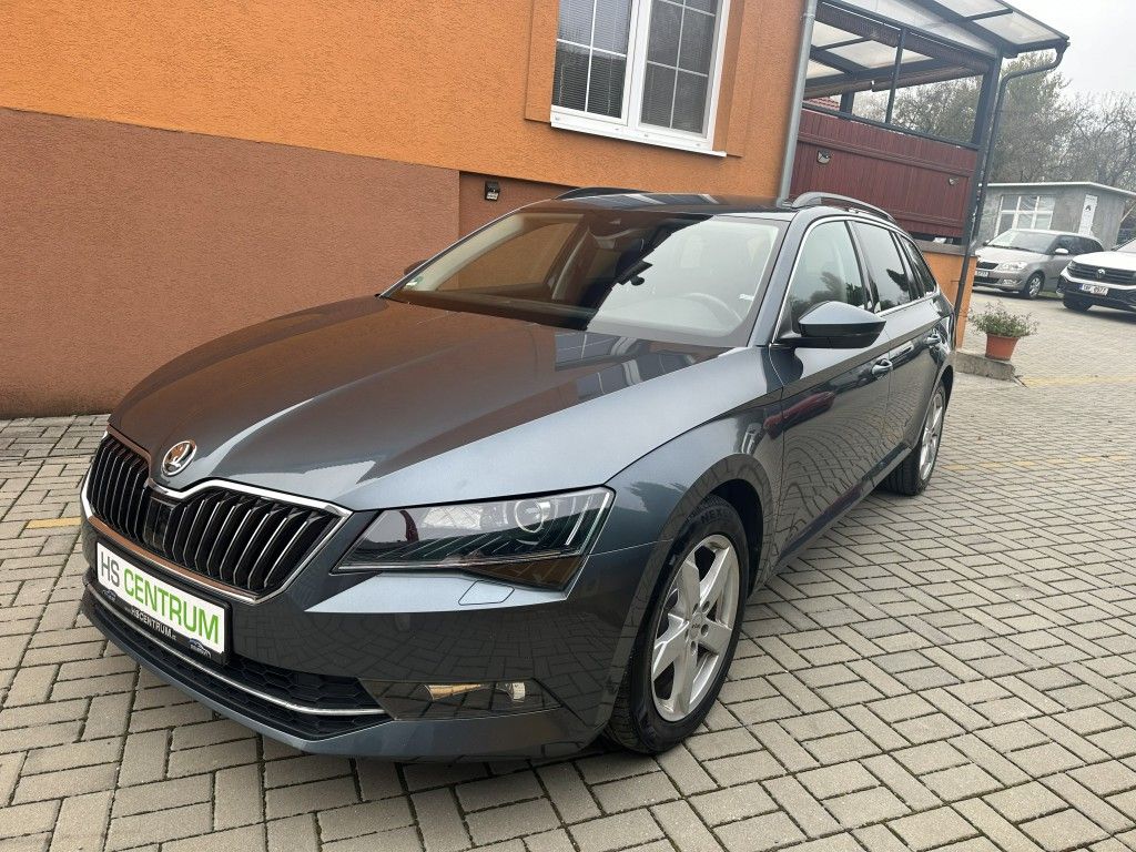 Škoda Superb