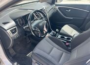 Hyundai i30 10