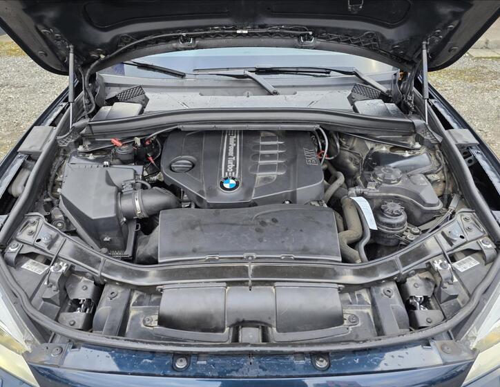 BMW X1 28