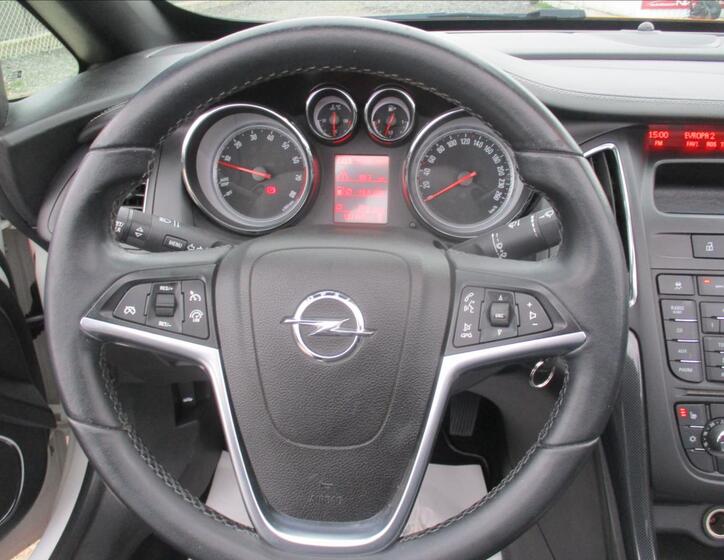 Opel Cascada 11