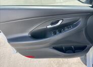 Hyundai i30 14