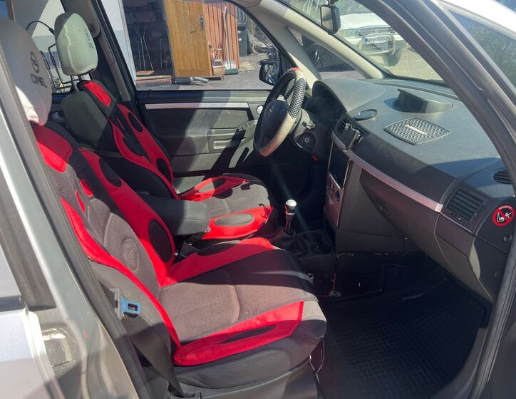 Opel Meriva 8