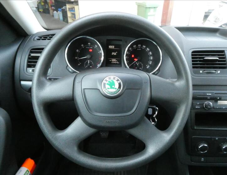 Škoda Yeti 27