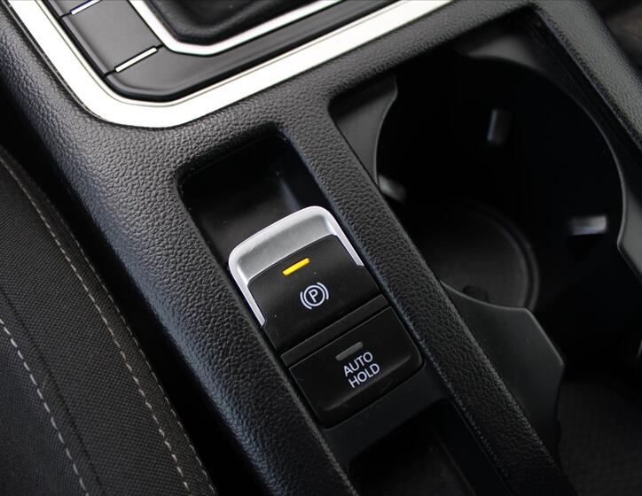 Volkswagen Passat 24