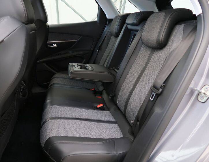 Peugeot 3008 30