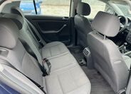 Volkswagen Golf 10
